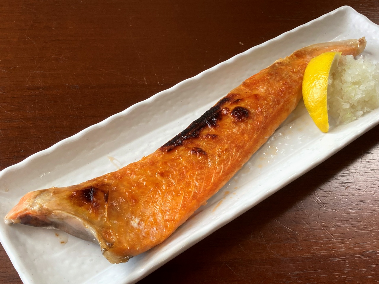 1kg　銀鮭の特大ハラス（カマ付）　【冷凍】　業務用食材・飲食店仕入れ　ミクリード