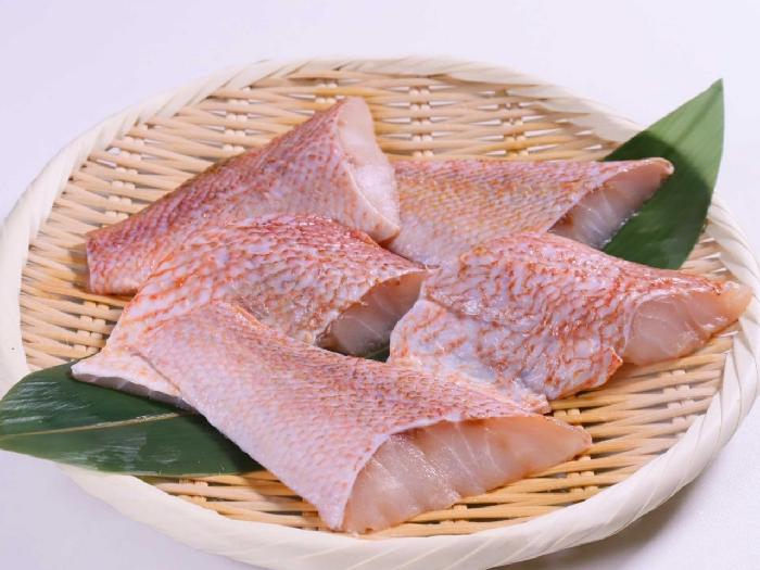 骨取り切身 赤魚（60g） 5切