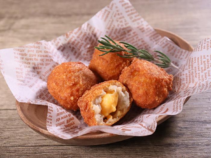 チーズインナゲットボール 1kg