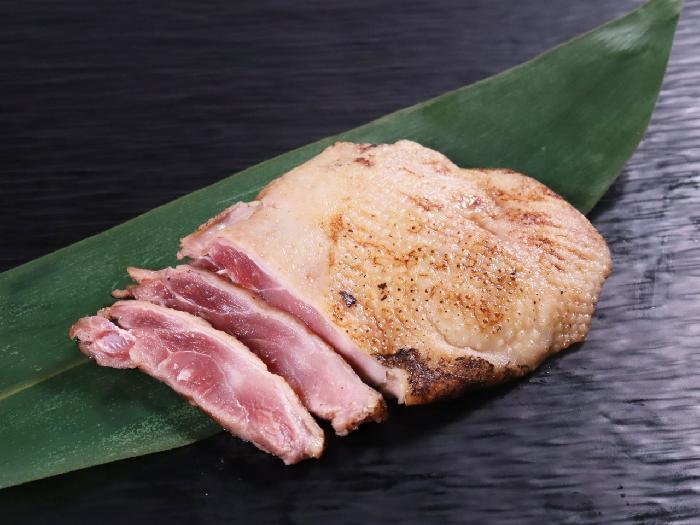 親鶏ももたたき（皮付き）（中） 1枚