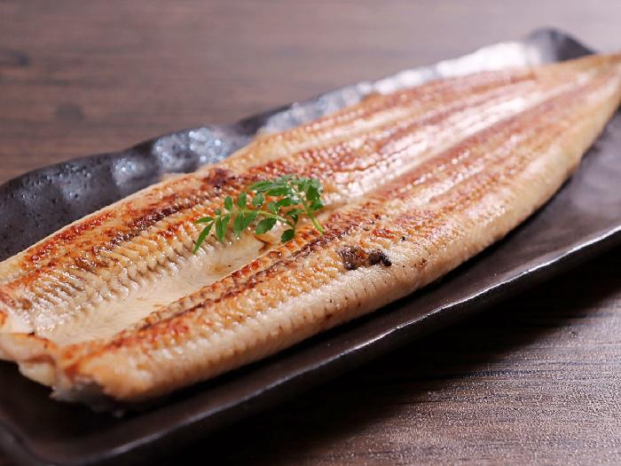 活〆うなぎ白醤油焼き（真空） 1尾