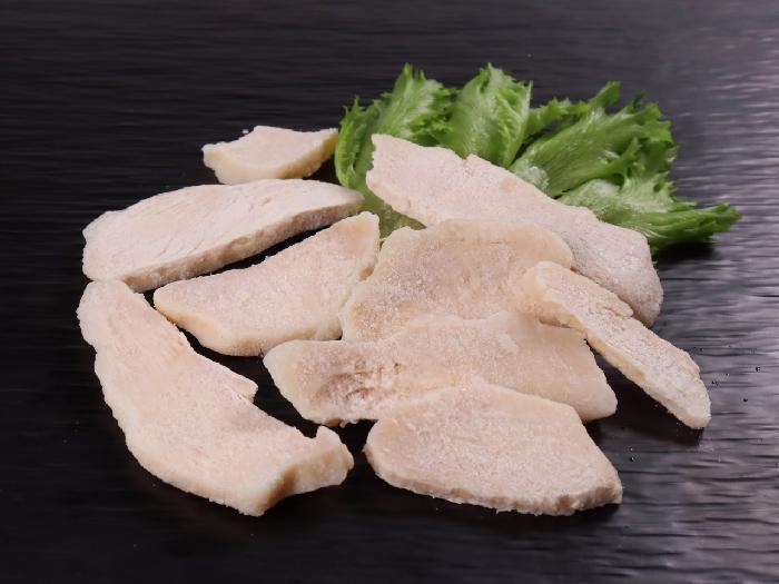 蒸し鶏スライス（アマニ鶏）（むね） 1kg