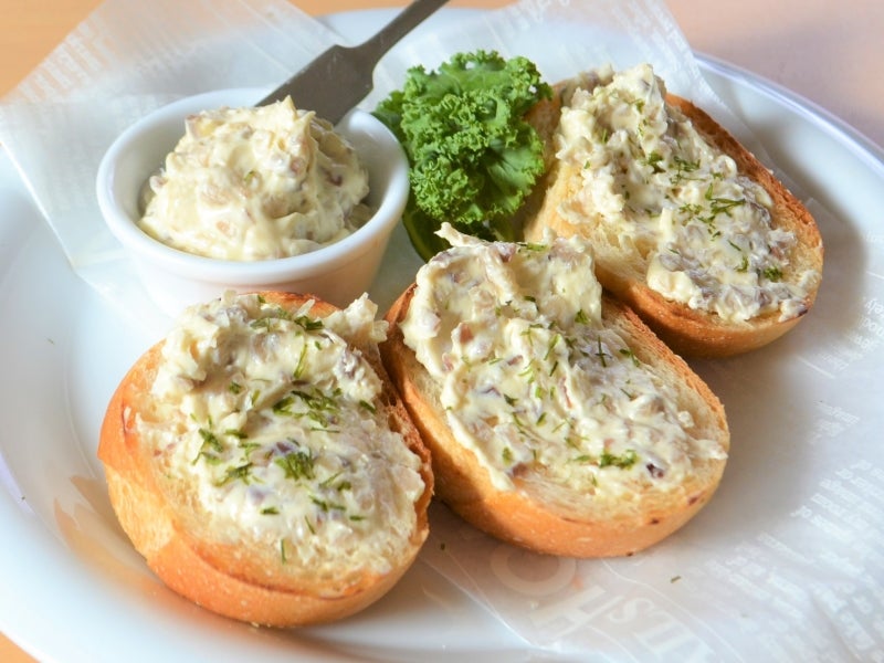 いぶりがっこクリームチーズ