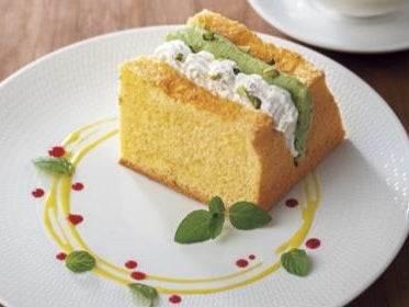 シフォンケーキに挟んで