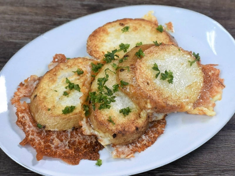 山芋のカリカリチーズ焼き