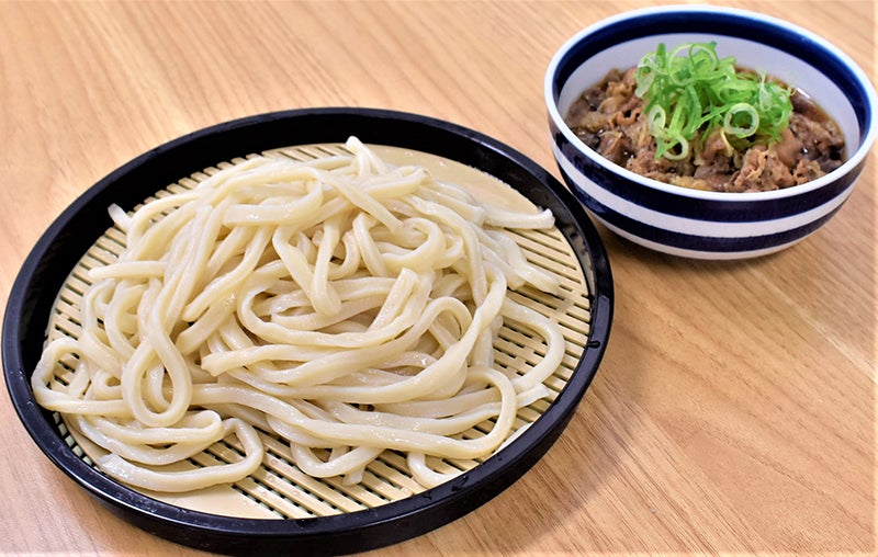 肉汁つけ手もみ風極太うどん