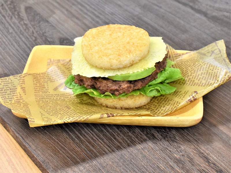 本格的で旨いライスバーガーは意外と簡単にできます。