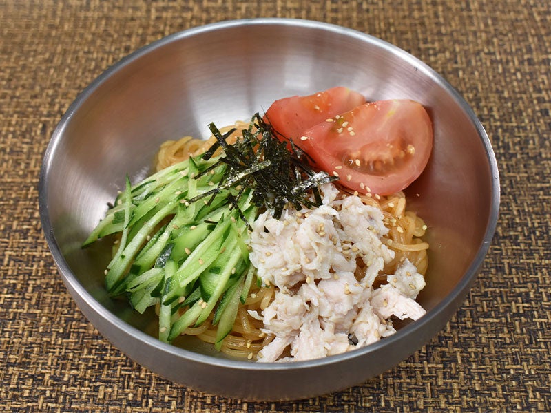 ビビン麺(ちょい辛和え麺)