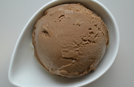 チョコレートアイスクリーム 2L