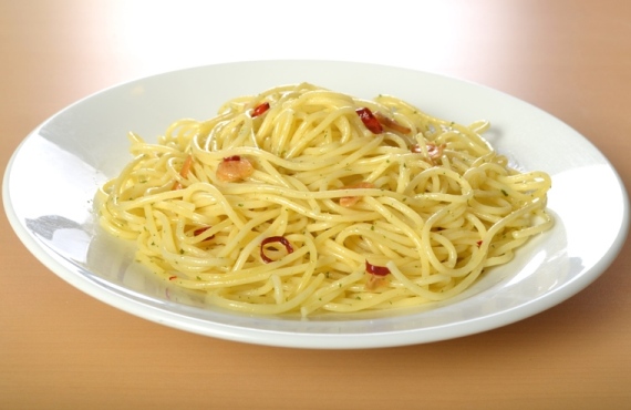 スパゲティ・ペペロンチーノ〈オリベート〉 1食