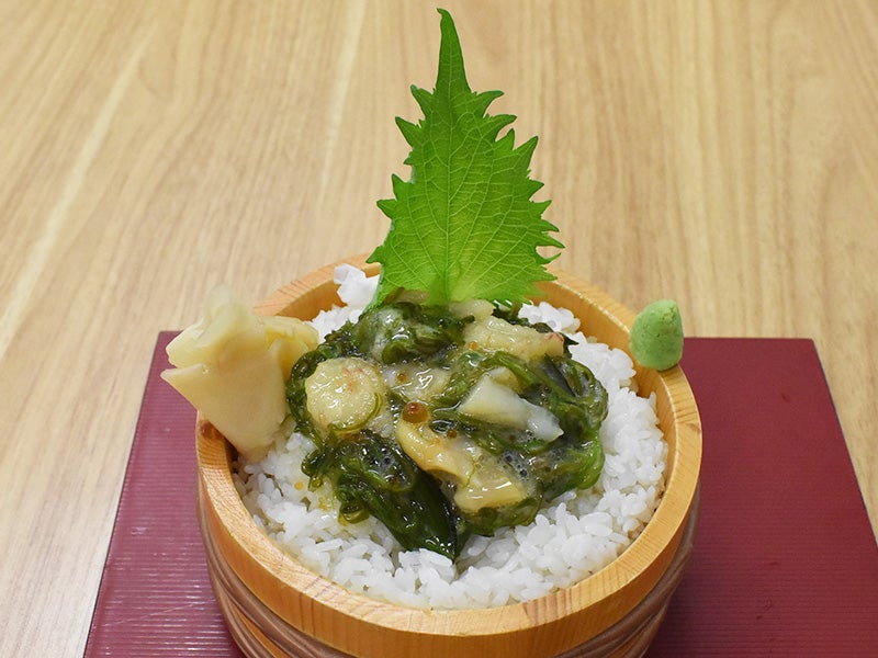 海鮮ばくだん丼